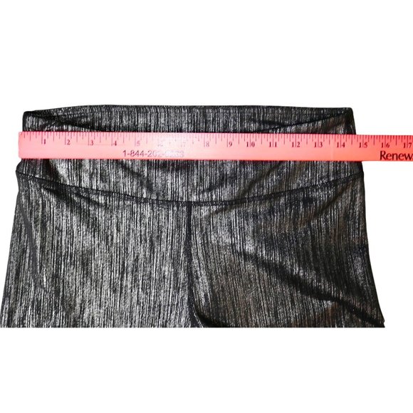 Fabletics Salar Define Mid Rise Leggings Black Icicle Print Metallic Size Medium - Picture 5 of 8